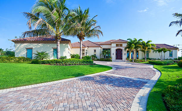 Best Residential Driveway Paver Services  in Dulles Town Center, VA